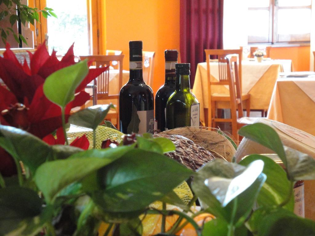 Agriturismo Le Valli Hotel Acuto Luaran gambar