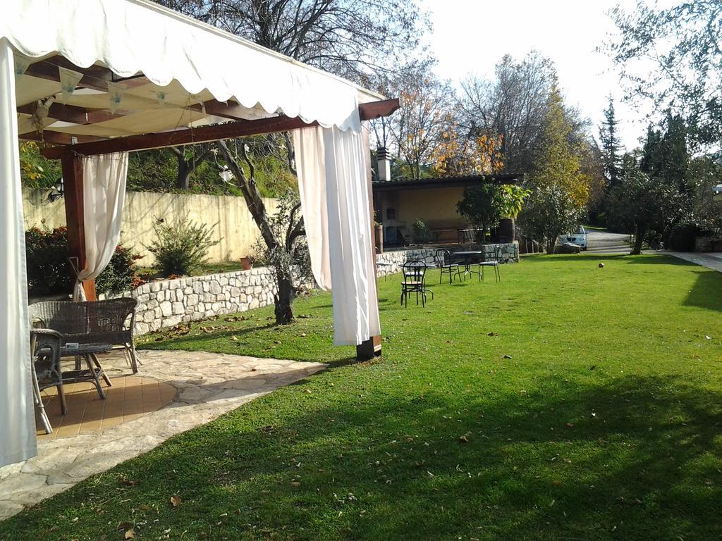 Agriturismo Le Valli Hotel Acuto Luaran gambar